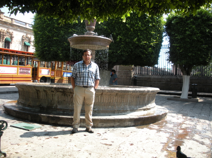 [Image: In Morelia, Michoacan
   (October 01, 2009)]