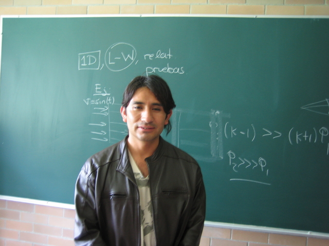 [Image: Sandro Mendoza]
